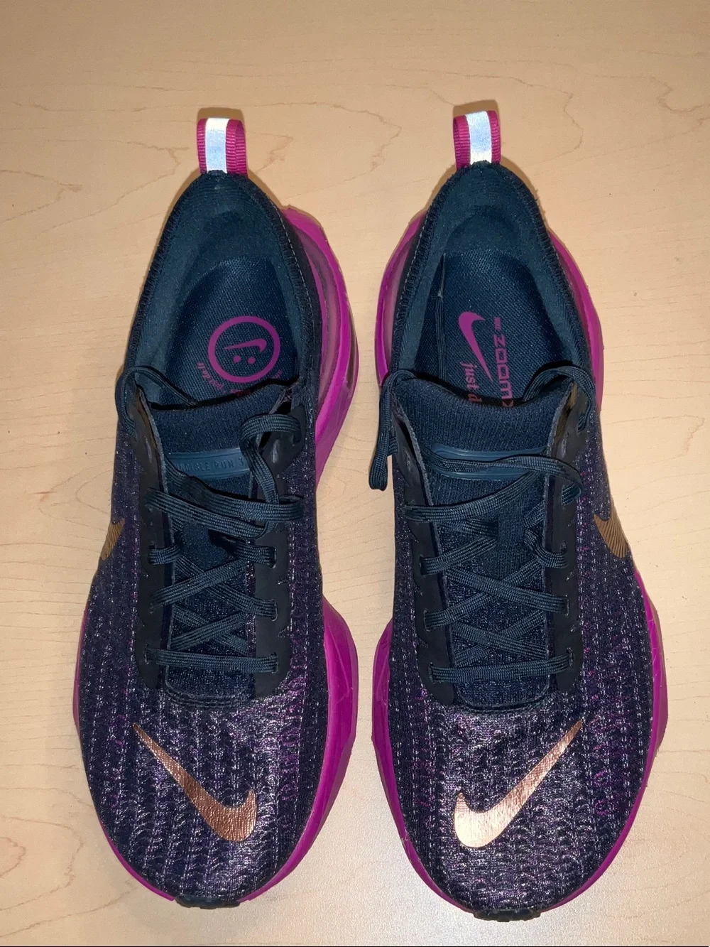 Nike invincible women’s